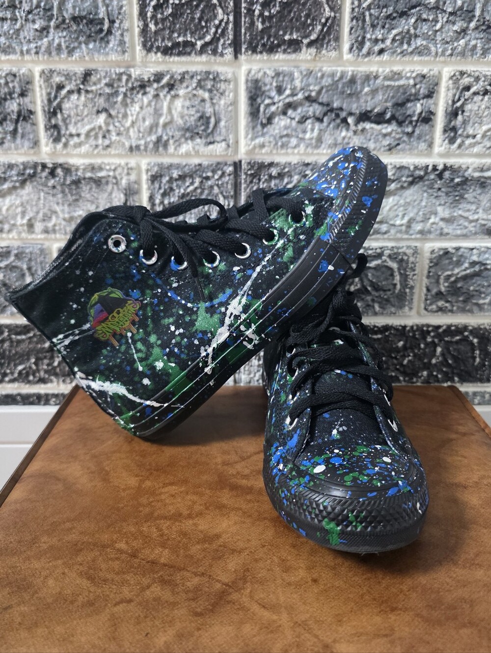 Rare Converse Women's Sneakers with Blue & Green Paint Splatter Size 6.5.
